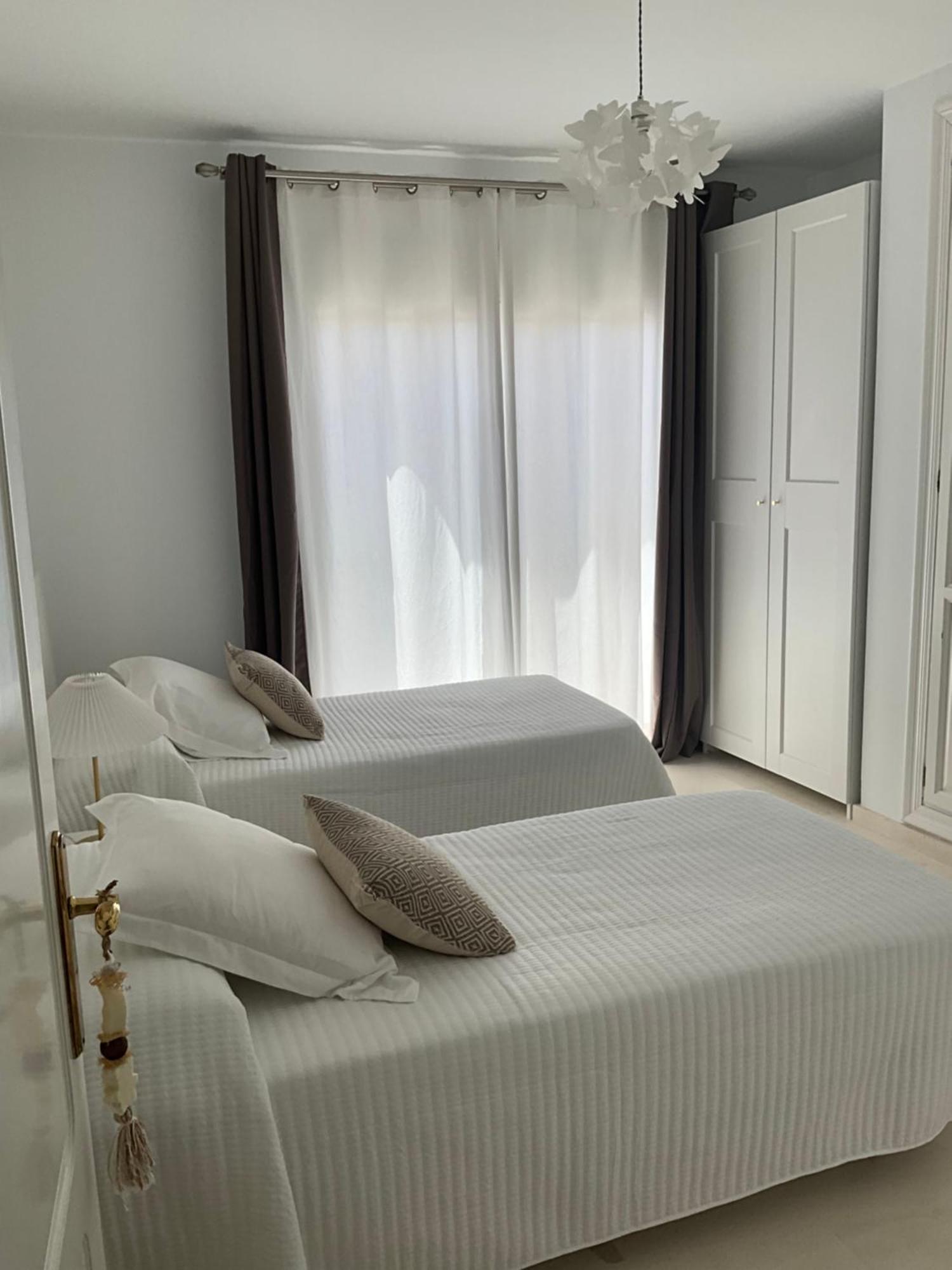 First Line Sea Apartment By Oliva Estepona Exterior foto